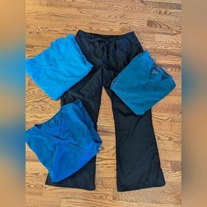 Scrub tops and pants lot women's size large